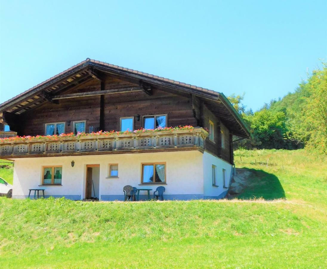 Blockhaus-Ferienpark Eisenschmitt エクステリア 写真